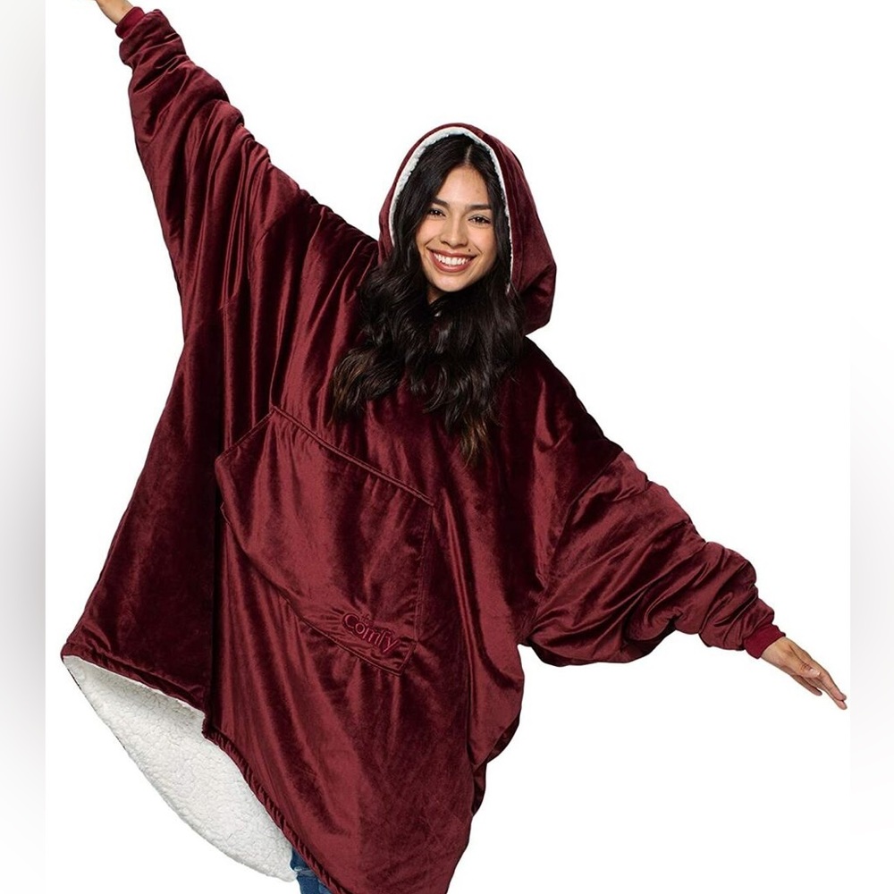 THE COMFY Original Oversized Microfiber & Sherpa Hoodie Blanket Burgundy O/S